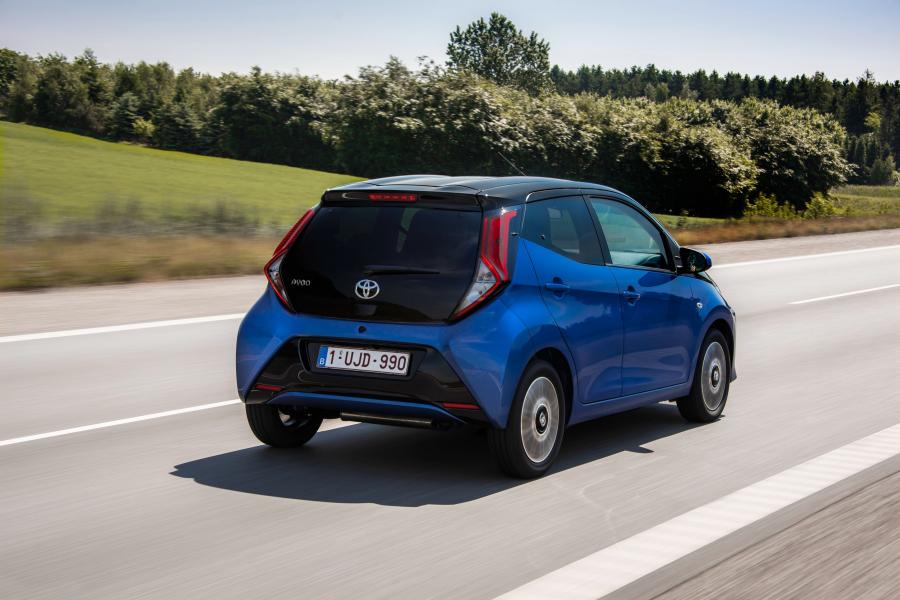  Toyota Aygo 5-Door 2018 года  (WW) (фото 26 из 40)